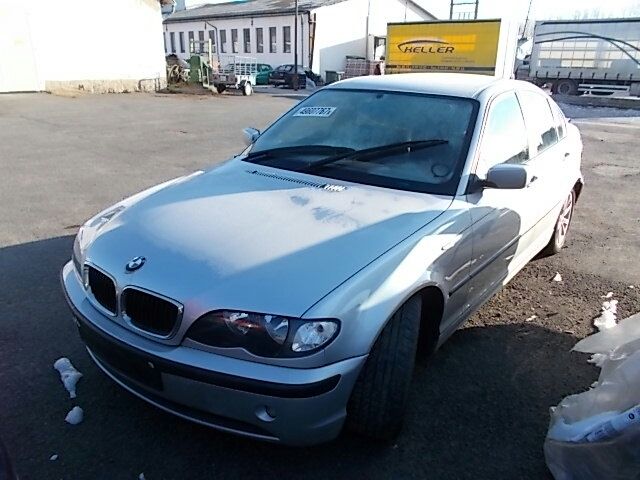 bontott BMW 3 E46 Jobb első Lámpabúra