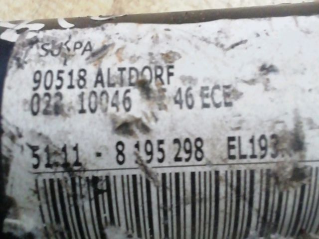 bontott BMW 3 E46 Jobb első Lökhárító Merevítő Tartó (Fém)