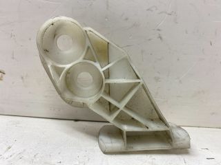 bontott BMW 3 E46 Jobb első Lökhárító Tartó (Műanyag)