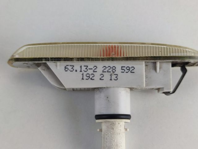 bontott BMW 3 E46 Jobb első Sárvédő Irányjelző