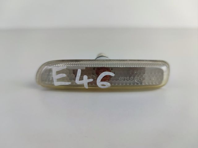 bontott BMW 3 E46 Jobb első Sárvédő Irányjelző