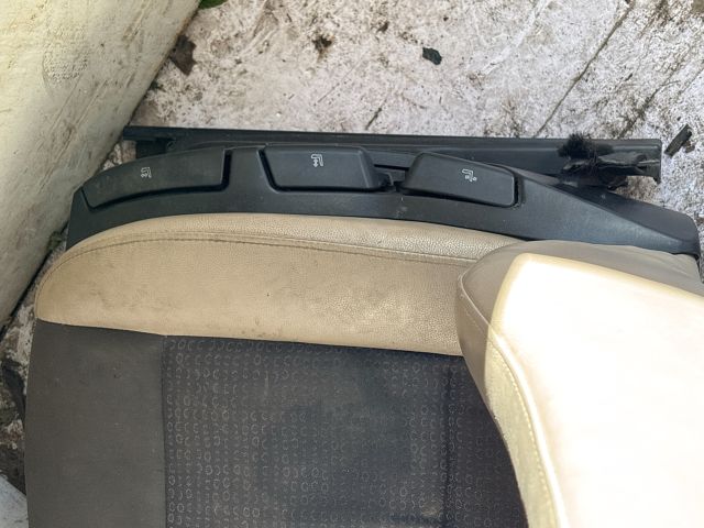 bontott BMW 3 E46 Jobb első Ülés