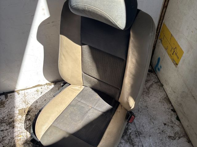 bontott BMW 3 E46 Jobb első Ülés