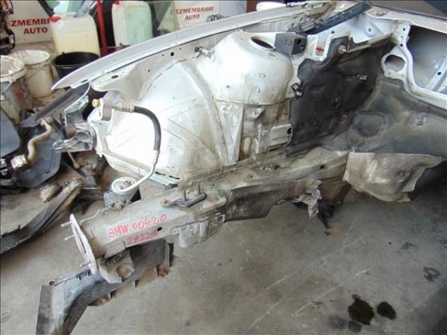 bontott BMW 3 E46 Jobb első Ütközéscsillapító