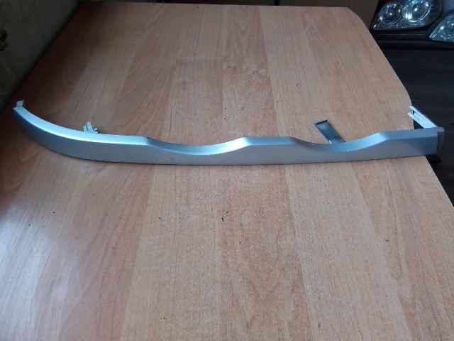 bontott BMW 3 E46 Jobb Fényszóró Bajusz Díszléc