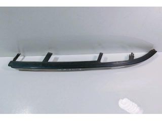 bontott BMW 3 E46 Jobb Fényszóró Lámpakeret