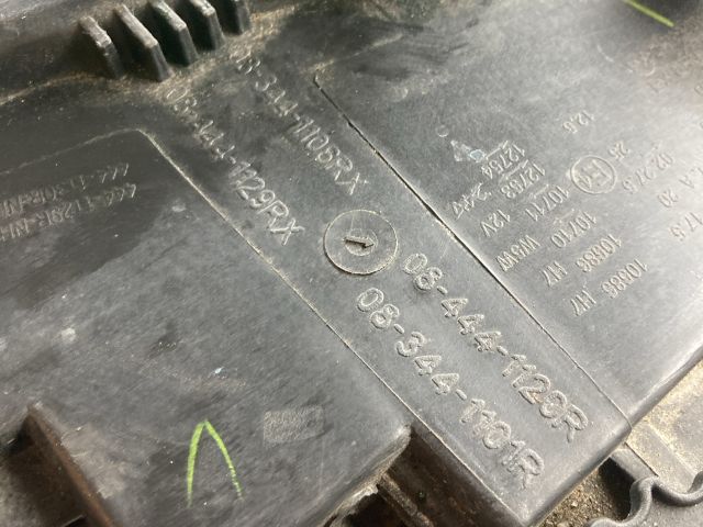 bontott BMW 3 E46 Jobb Fényszóró