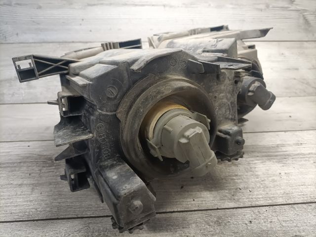 bontott BMW 3 E46 Jobb Fényszóró