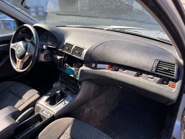 bontott BMW 3 E46 Jobb Fényszóró