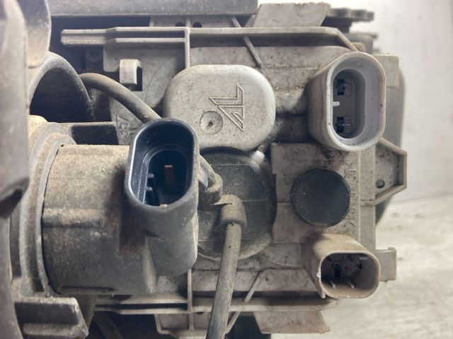 bontott BMW 3 E46 Jobb Fényszóró