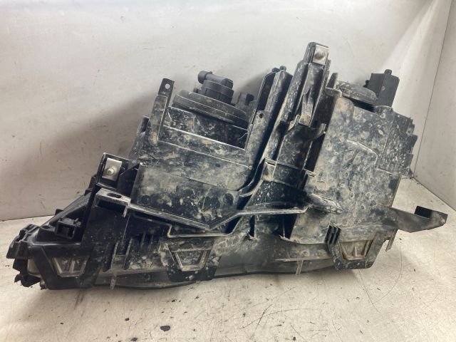 bontott BMW 3 E46 Jobb Fényszóró