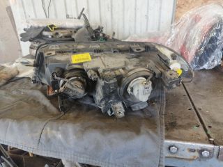 bontott BMW 3 E46 Jobb Fényszóró