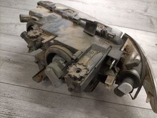 bontott BMW 3 E46 Jobb Fényszóró