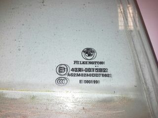 bontott BMW 3 E46 Jobb hátsó Ablak