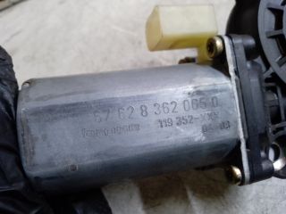 bontott BMW 3 E46 Jobb hátsó Ablakemelő Motor