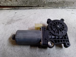 bontott BMW 3 E46 Jobb hátsó Ablakemelő Motor