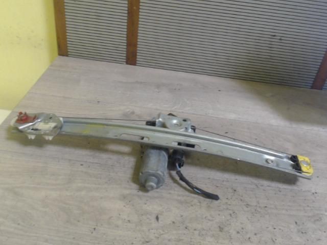 bontott BMW 3 E46 Jobb hátsó Ablakemelő Szerkezet (Elektromos)