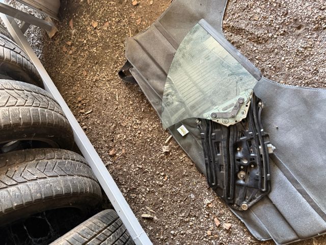 bontott BMW 3 E46 Jobb hátsó Ablakemelő Szerkezet (Elektromos)