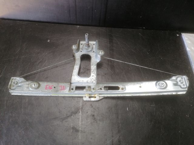 bontott BMW 3 E46 Jobb hátsó Ablakemelő Szerkezet (Mechanikus)