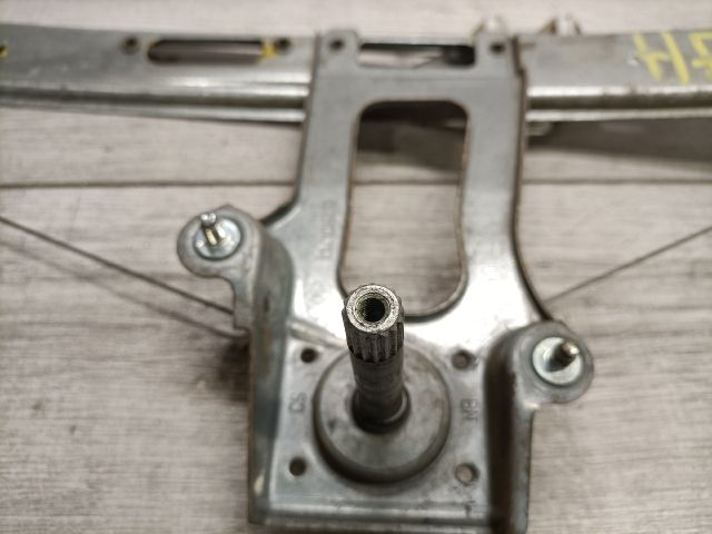 bontott BMW 3 E46 Jobb hátsó Ablakemelő Szerkezet (Mechanikus)