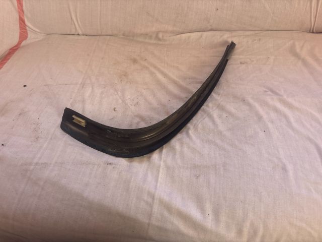 bontott BMW 3 E46 Jobb hátsó Ajtó Díszléc