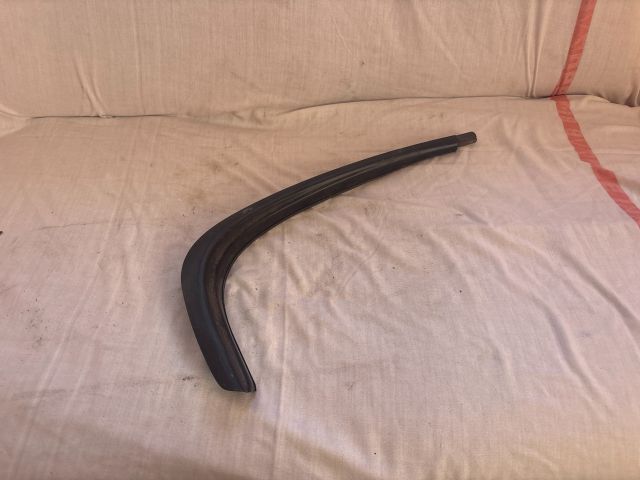 bontott BMW 3 E46 Jobb hátsó Ajtó Díszléc