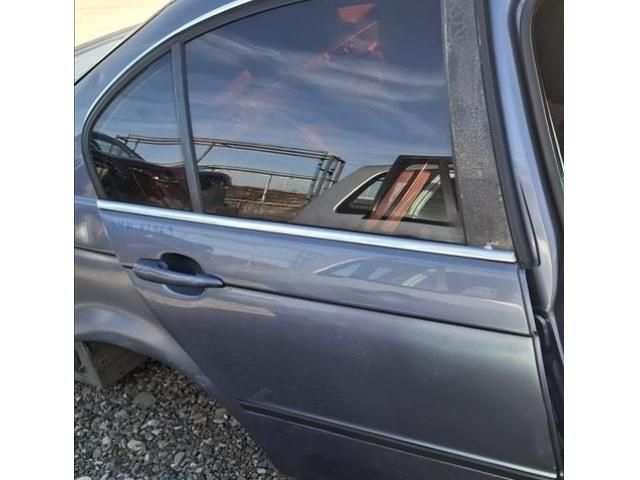 bontott BMW 3 E46 Jobb hátsó Ajtó (Üres lemez)