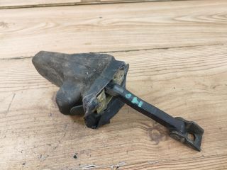 bontott BMW 3 E46 Jobb hátsó Ajtóhatároló