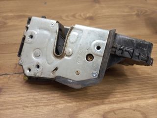 bontott BMW 3 E46 Jobb hátsó Ajtózár