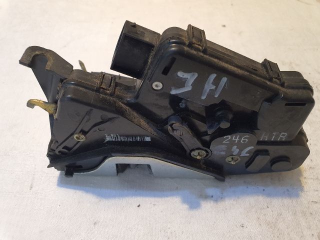 bontott BMW 3 E46 Jobb hátsó Ajtózár