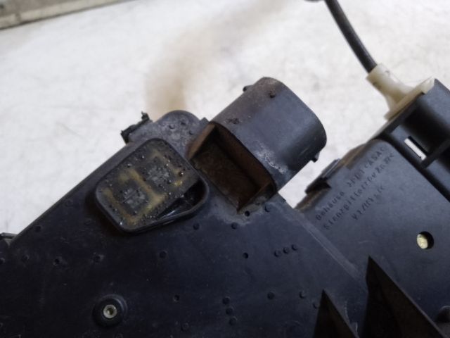 bontott BMW 3 E46 Jobb hátsó Ajtózár