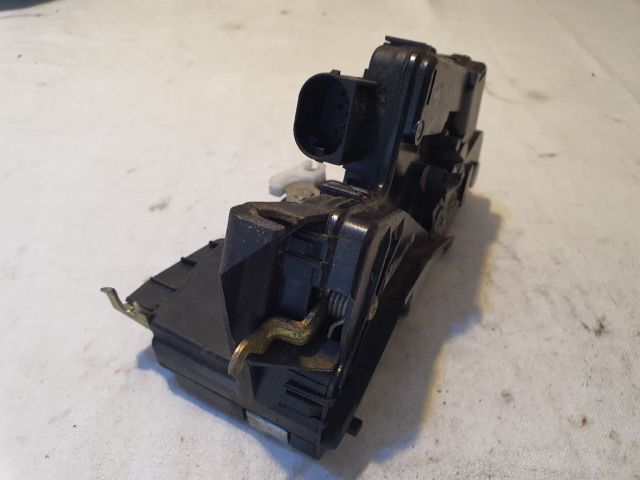 bontott BMW 3 E46 Jobb hátsó Ajtózár