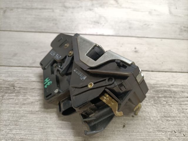 bontott BMW 3 E46 Jobb hátsó Ajtózár