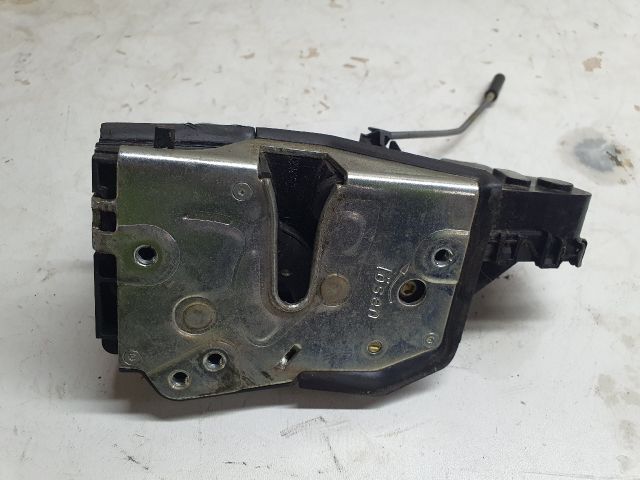 bontott BMW 3 E46 Jobb hátsó Ajtózár