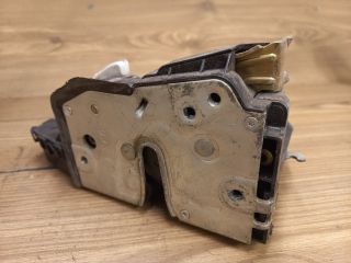 bontott BMW 3 E46 Jobb hátsó Ajtózár