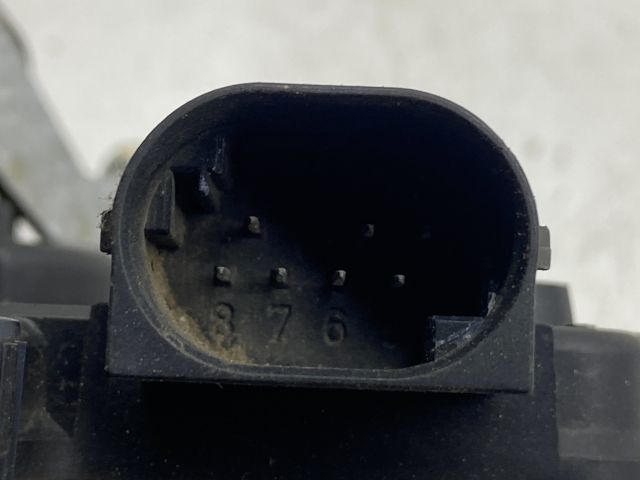 bontott BMW 3 E46 Jobb hátsó Ajtózár