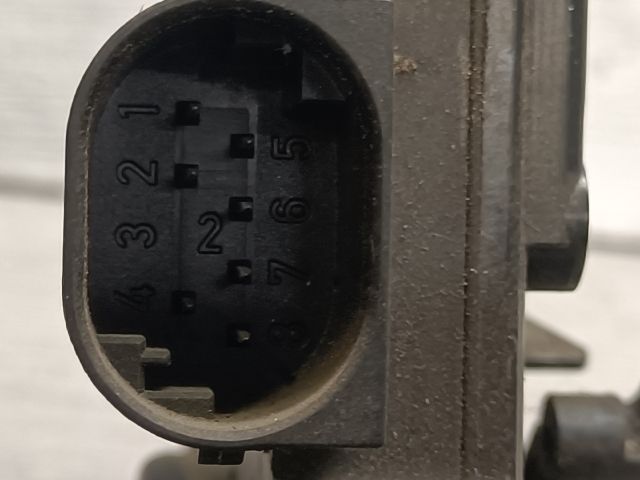 bontott BMW 3 E46 Jobb hátsó Ajtózár