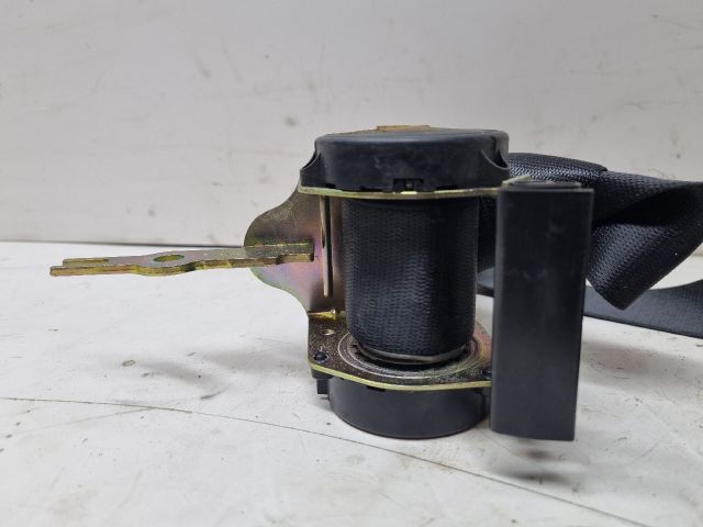 bontott BMW 3 E46 Jobb hátsó Biztonsági Öv