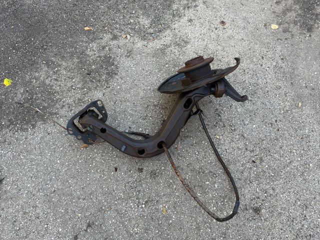 bontott BMW 3 E46 Jobb hátsó Csonkállvány Kerékaggyal