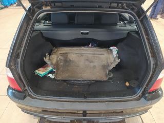 bontott BMW 3 E46 Jobb hátsó Csonkállvány Kerékaggyal