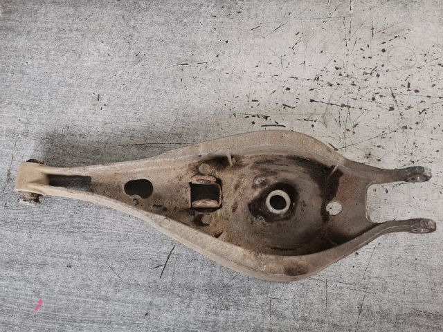 bontott BMW 3 E46 Jobb hátsó Felső Hátsó Lengőkar