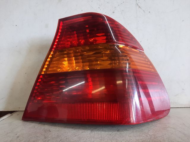 bontott BMW 3 E46 Jobb Hátsó Lámpa
