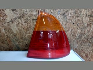 bontott BMW 3 E46 Jobb Hátsó Lámpa