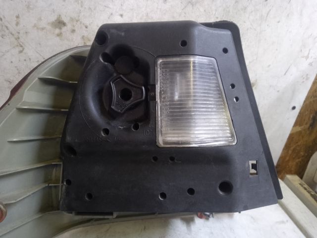 bontott BMW 3 E46 Jobb Hátsó Lámpa