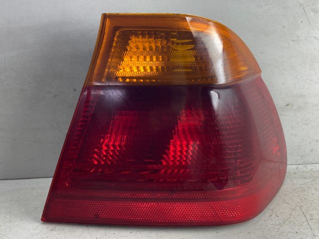 bontott BMW 3 E46 Jobb Hátsó Lámpa