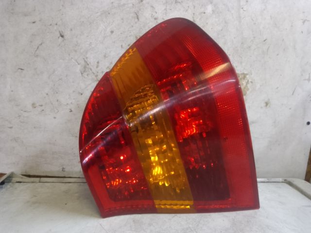 bontott BMW 3 E46 Jobb Hátsó Lámpa