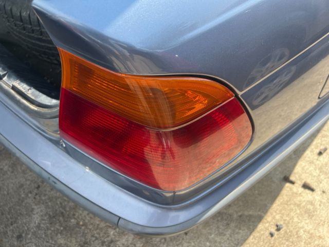bontott BMW 3 E46 Jobb Hátsó Lámpa