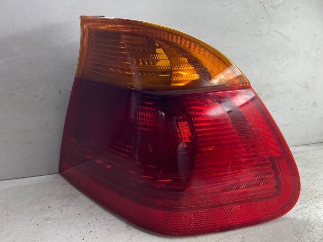 bontott BMW 3 E46 Jobb Hátsó Lámpa