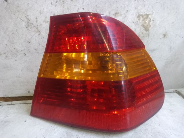 bontott BMW 3 E46 Jobb Hátsó Lámpa