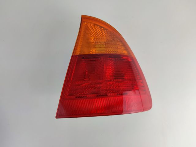 bontott BMW 3 E46 Jobb Külső Hátsó Lámpa